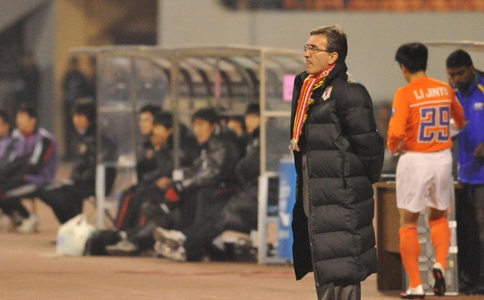 爱游戏课程-新晋球员表现抢眼，实力得到认可可能成为大腕的简单介绍