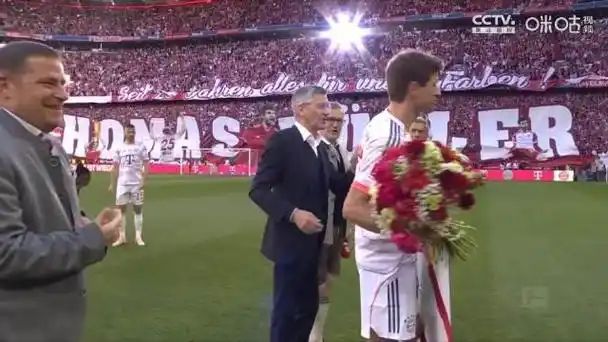 关于拜仁慕尼黑客场不敌对手，德甲榜首地位动摇的信息