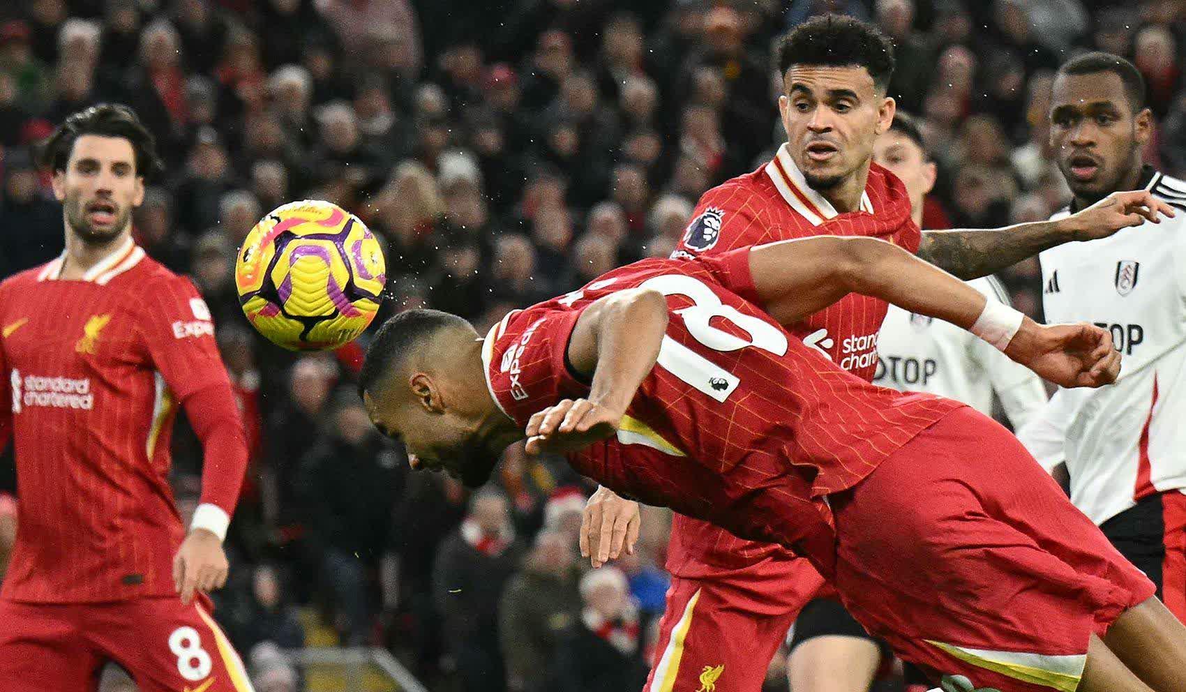 爱游戏官网app-包含柏林赫塔豪取客场胜利，连胜气场不断的词条