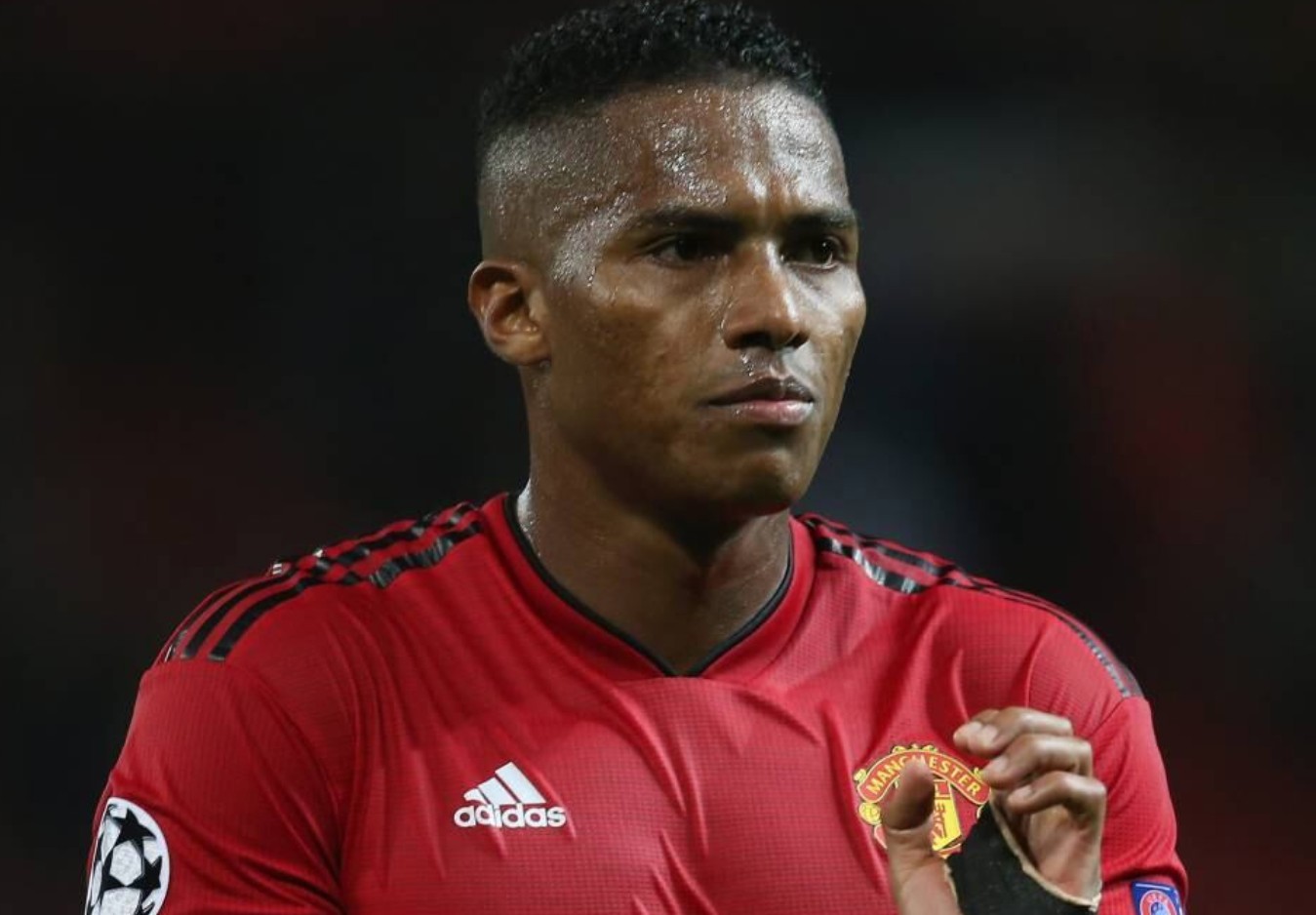 包含瓦伦西亚主帅点赞球队表现，取得胜利的词条