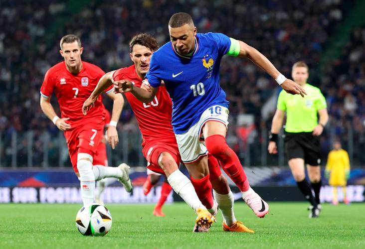 爱尔兰队在比赛中逆转局面,惊险获胜的简单介绍 爱尔兰队在比赛中逆转局面,惊险获胜的简单介绍