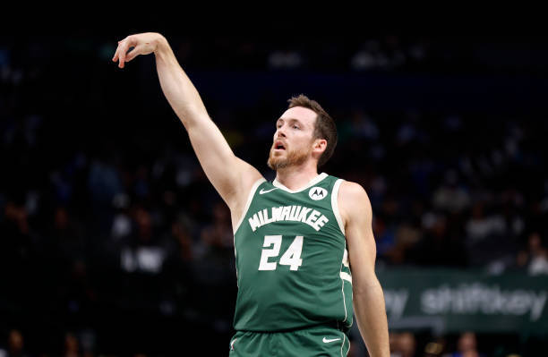 雄鹿队老将宣布正式退役，结束职业生涯