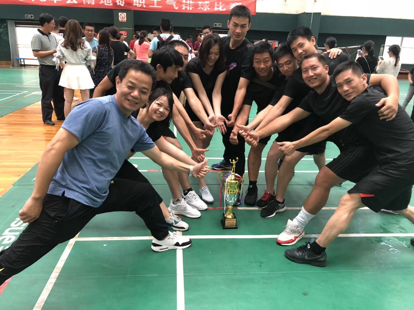 爱游戏在线登录-波尔多队员奋力拼搏，夺得宝贵三分的简单介绍