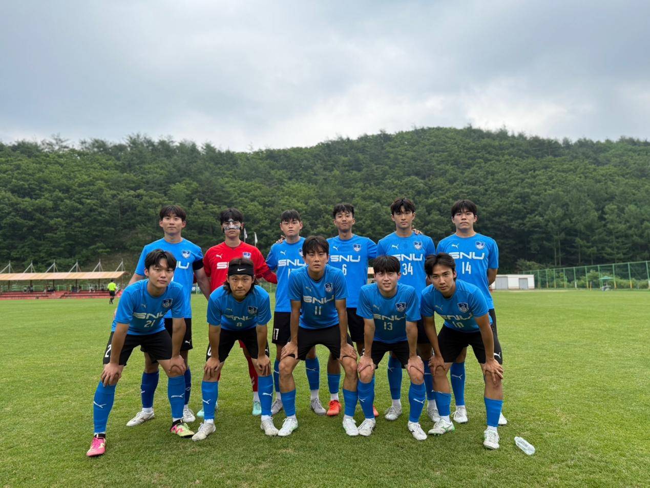 爱游戏网站入口-包含精彩足球赛事震撼开赛，全员全力以赴展现实力的词条