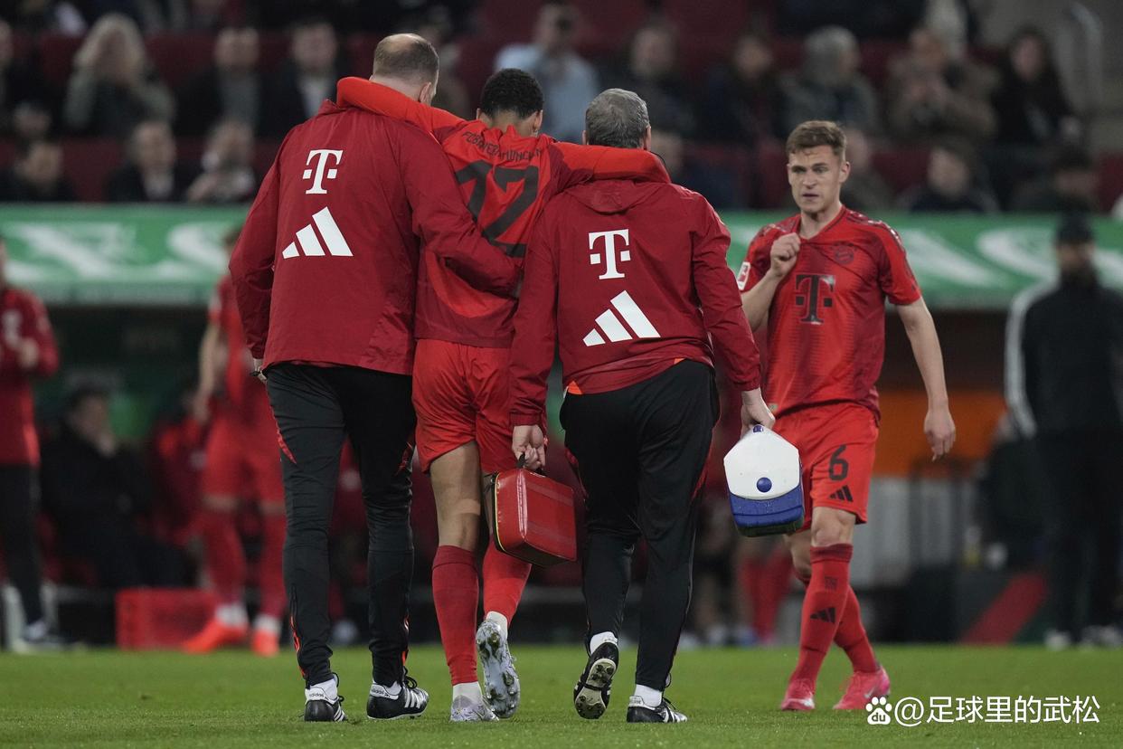 拜仁慕尼黑遭遇惨败,前景堪忧 拜仁慕尼黑遭遇惨败,前景堪忧