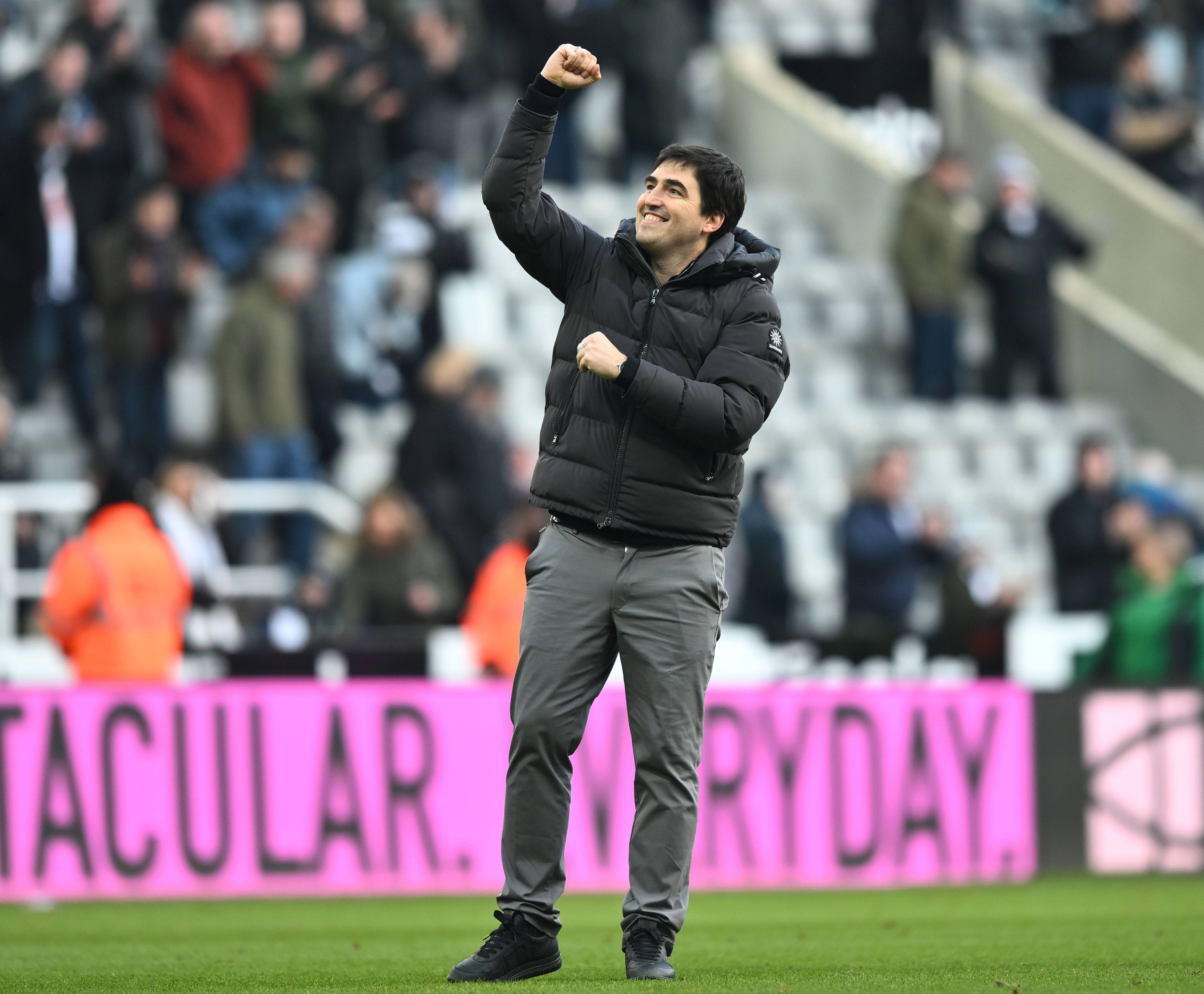 包含维拉主场迎战伯恩茅斯，谁能笑到最后的词条