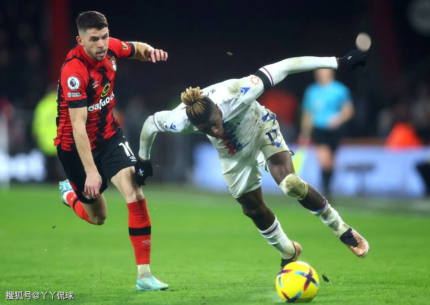 包含维拉主场迎战伯恩茅斯,谁能笑到最后的词条 包含维拉主场迎战伯恩茅斯,谁能笑到最后的词条