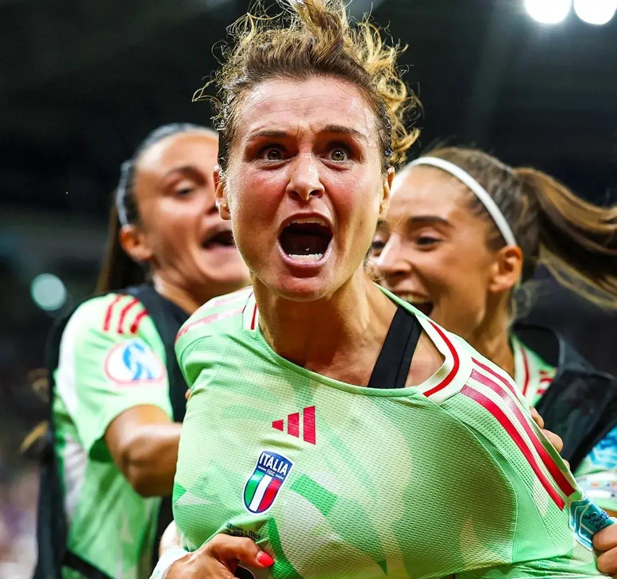 挪威女足联赛开幕,强队展开争夺 挪威女足联赛开幕,强队展开争夺