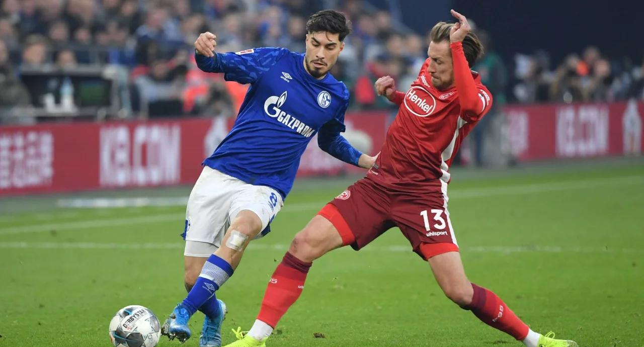 爱游戏登录-关于沙尔克队以强大实力获胜，稳固领先位置的信息