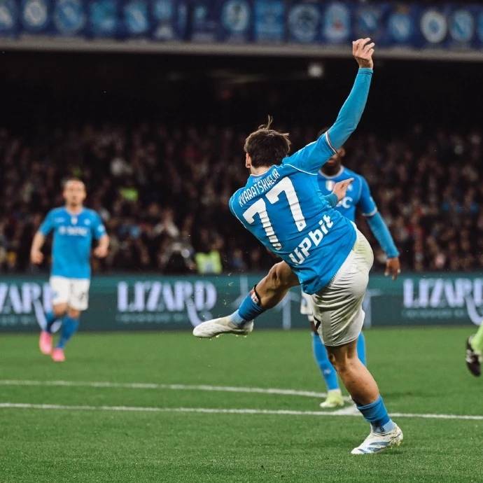 那不勒斯主场击败都灵，联赛排名有望攀升