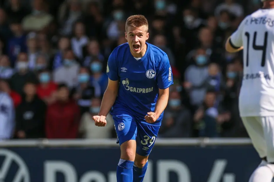 慕尼黑1860连胜收官,晋级德乙风口浪尖 慕尼黑1860连胜收官,晋级德乙风口浪尖