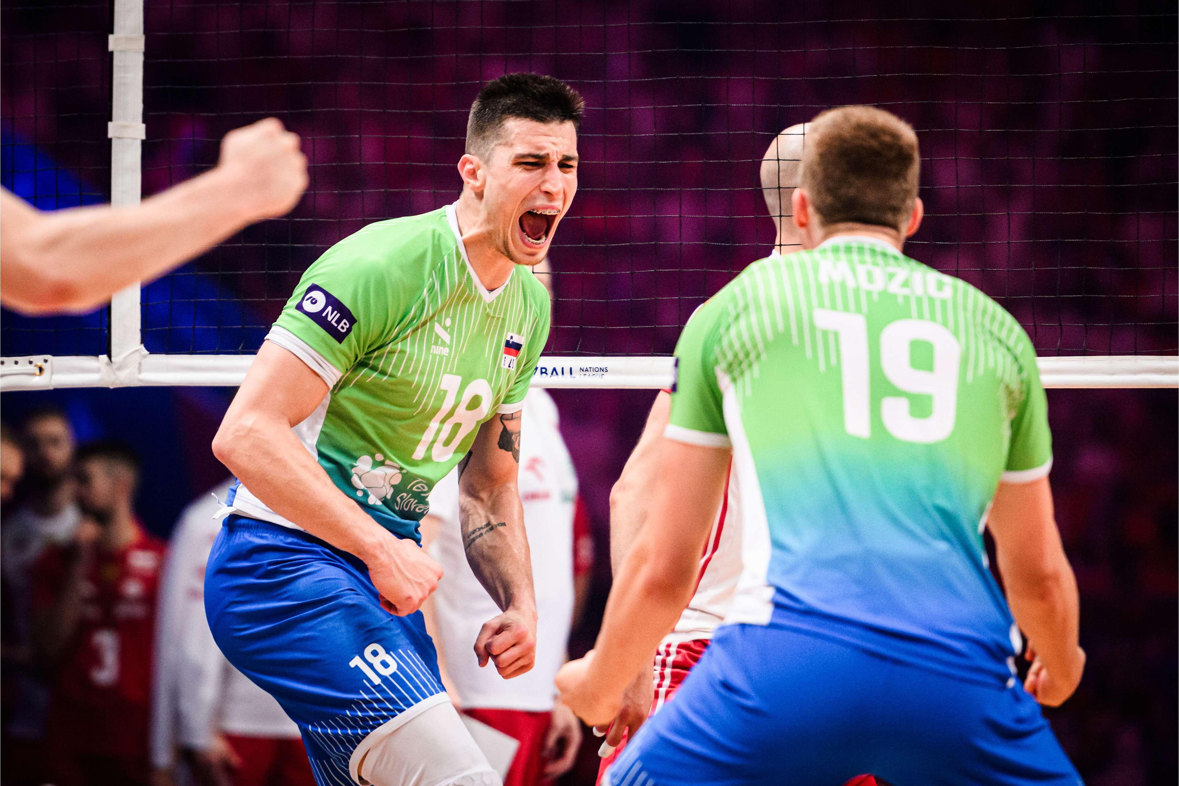 爱游戏亚洲官网-奥地利挑战波兰，实力强弱明显呈现