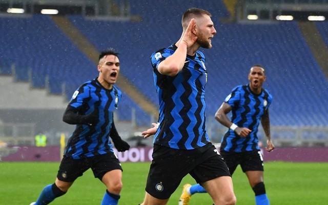 爱游戏网站入口-卡利亚里主场不敌对手，卫冕之路漫长！的简单介绍